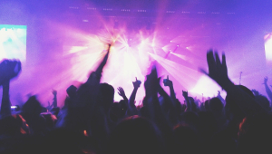 Image of Wave to earth - the pieces tour